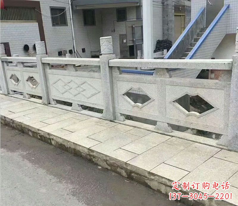 沈阳中领雕塑:让您的栏板石雕更加出彩