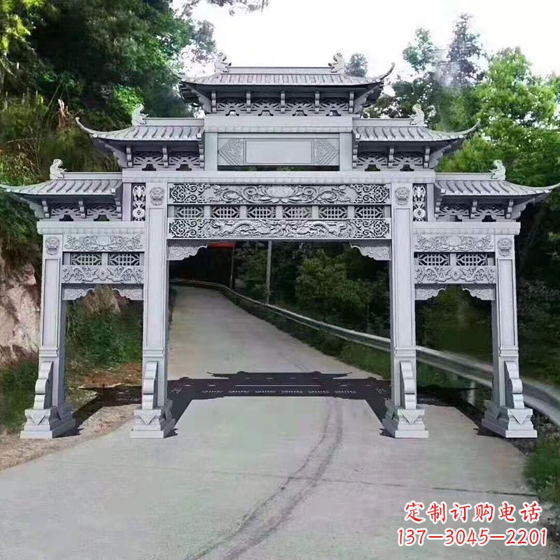 沈阳景区道路入口石牌坊