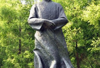 沈阳欣赏鲁迅先生传神铜雕