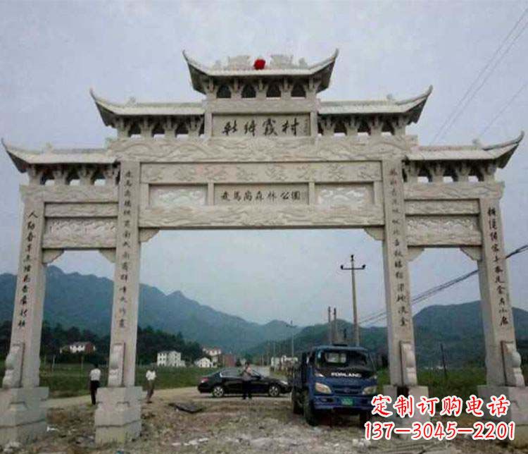 沈阳三门牌坊石雕:细节讲究处处把精雕细琢