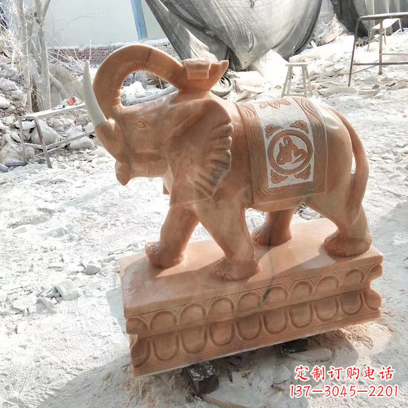 沈阳千百年大象雕塑，唤来招财、吉祥、安康