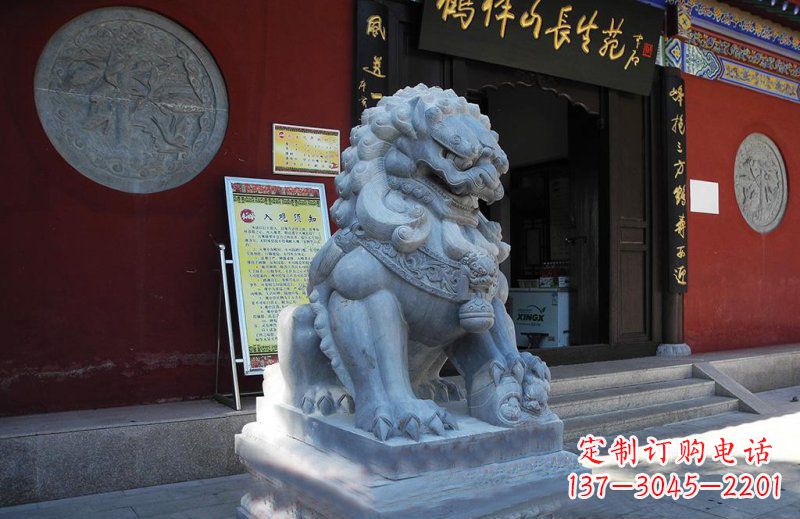 沈阳石狮子寺庙门口石雕