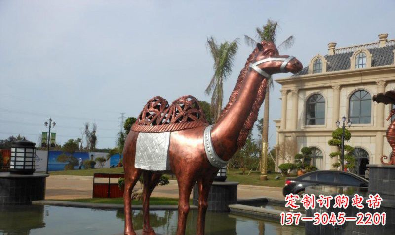 沈阳铜雕抽象骆驼