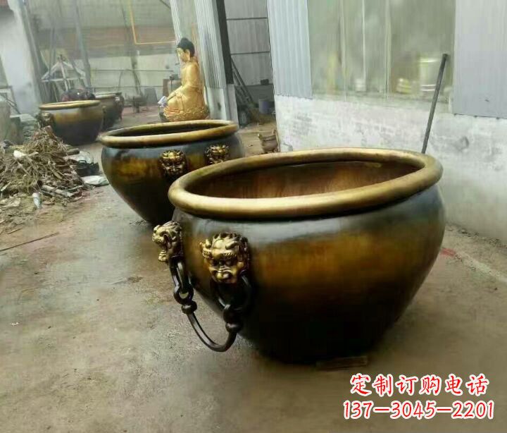 沈阳铜雕圆形荷花水缸雕塑 (2)