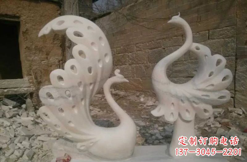 沈阳晚霞红抽象石雕孔雀