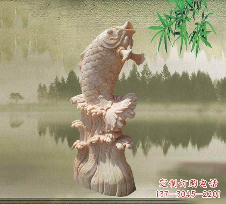 沈阳晚霞红鲤鱼石雕