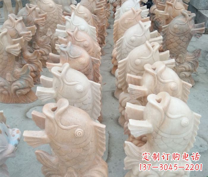 沈阳晚霞红喷水鲤鱼公园石雕 (2)