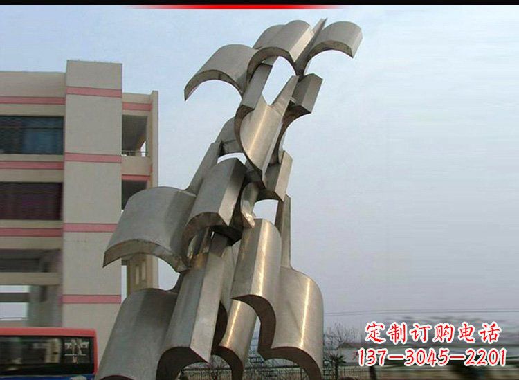 沈阳校园不锈钢书本景观雕塑
