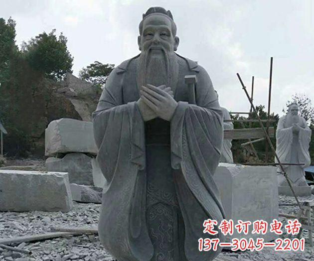 沈阳校园孔子人物石雕