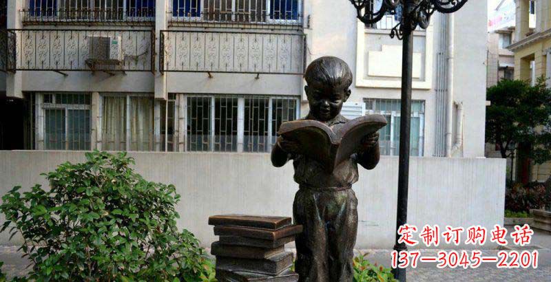 沈阳校园念书的小男孩景观铜雕