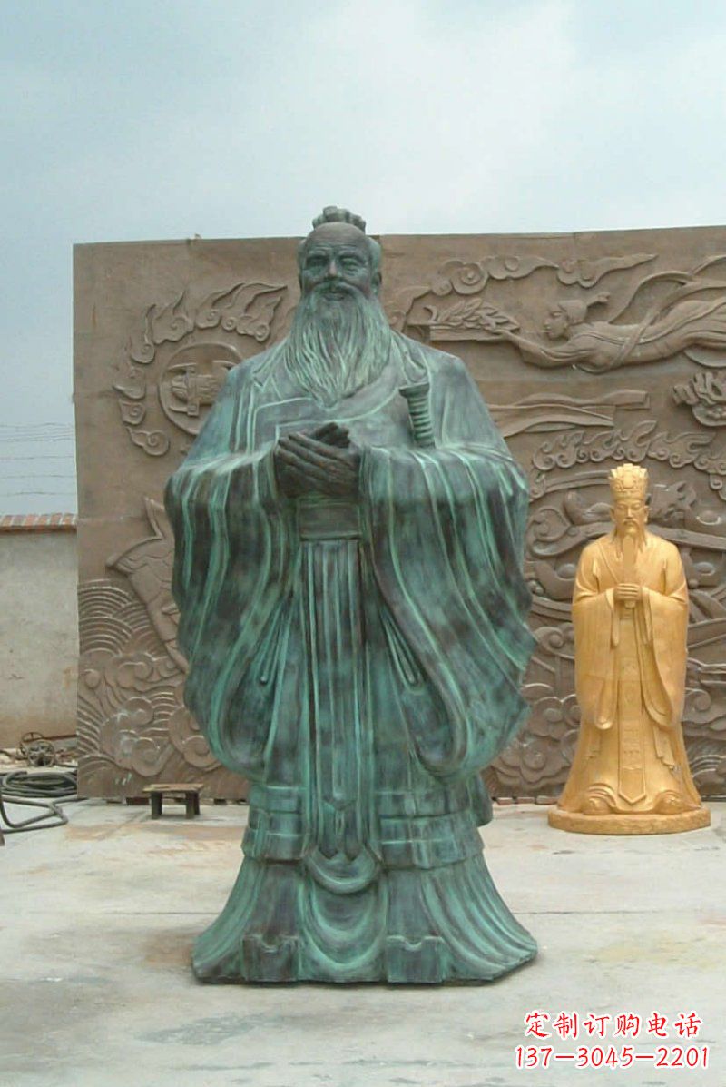 沈阳校园青铜仿古孔子