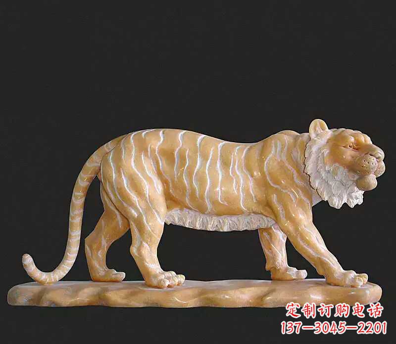 沈阳行走老虎石雕动物雕塑
