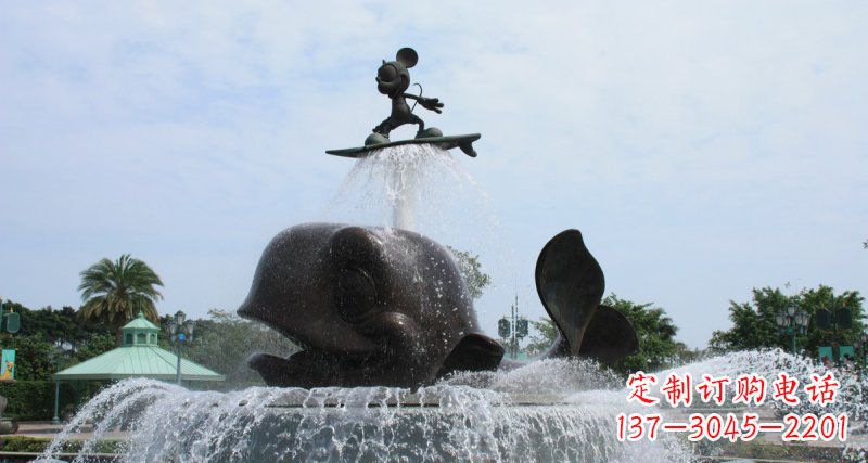沈阳游乐园鲸鱼喷泉和米老鼠景观铜雕