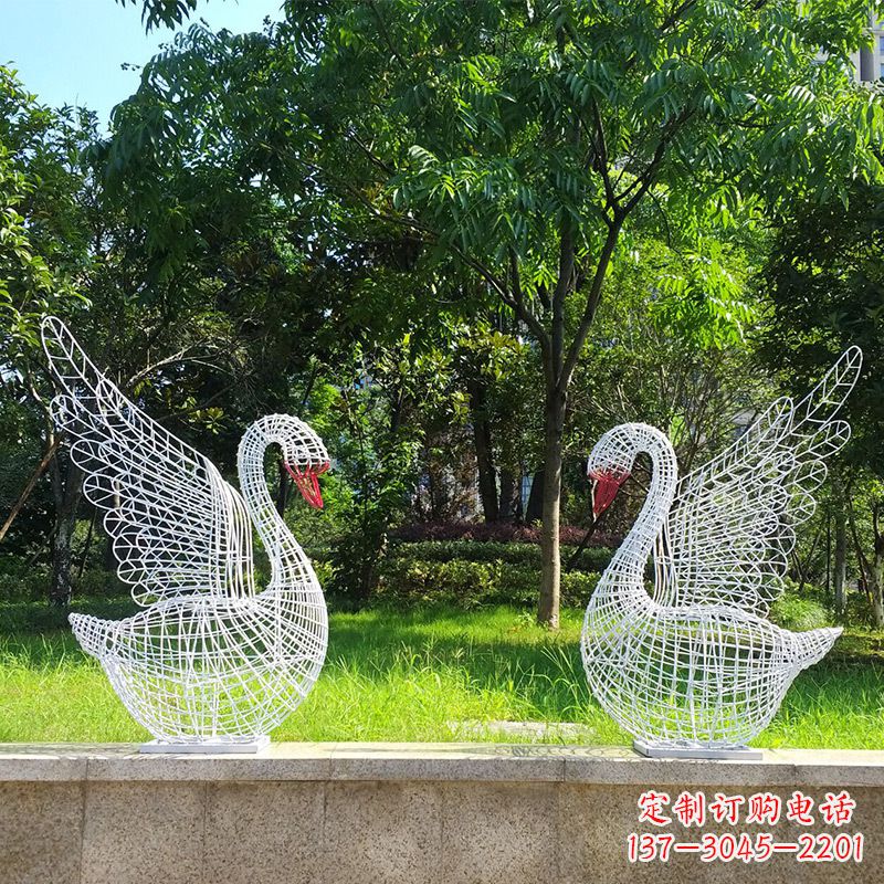 沈阳展翅天鹅网格雕塑-上色款