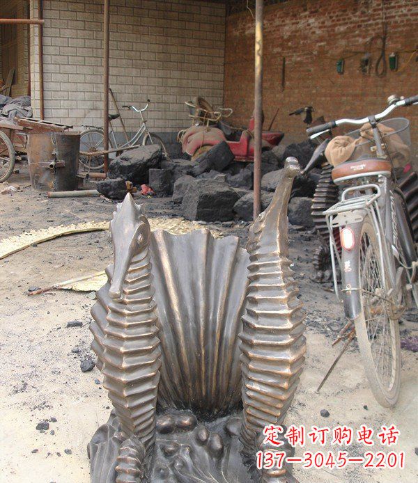 沈阳铸铜海马小区动物铜雕