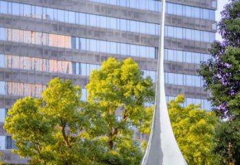 沈阳水滴雕塑-不锈钢镜面公园广场水滴雕塑